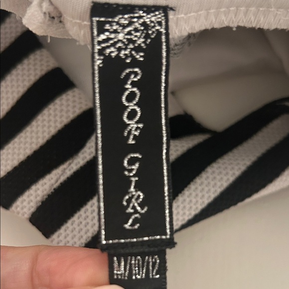 Chic Striped Kids Dress in Black and White - Picture 4 of 4